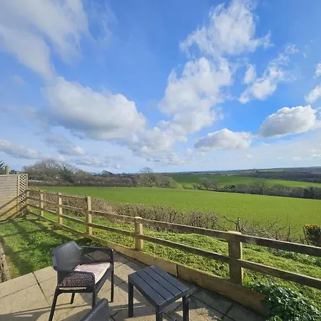 Meadow View Villa Haverfordwest Exterior photo