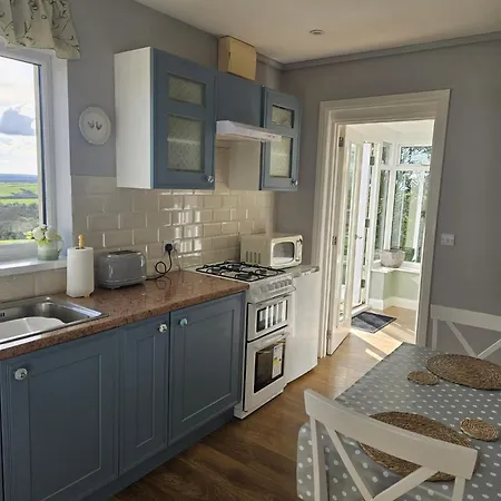 Meadow View Villa Haverfordwest Exterior photo
